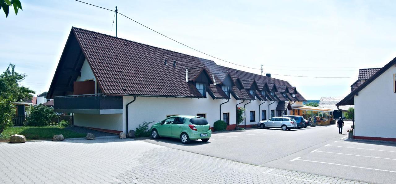 Gasthof Zur Sonne Rofingen Exteriér fotografie